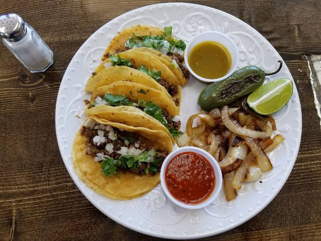 La Paisanita taqueria deli | restaurant | Inside Texaco, 2747 8th Ave, Fort Worth, TX 76110, USA | 6828410993 OR +1 682-841-0993