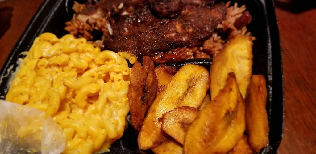 Caribbean Jerk Palace | restaurant | 3792 W 79th St, Chicago, IL 60652, USA | 7734989723 OR +1 773-498-9723