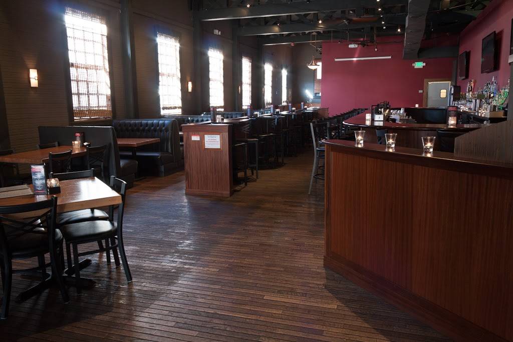 Redmonds Bar & Grill | restaurant | 7979 NE Leary Way, Redmond, WA 98052, USA | 4255589800 OR +1 425-558-9800