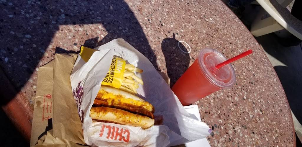 Wienerschnitzel | restaurant | 1852 Rosecrans St, San Diego, CA 92106, USA | 6192241197 OR +1 619-224-1197