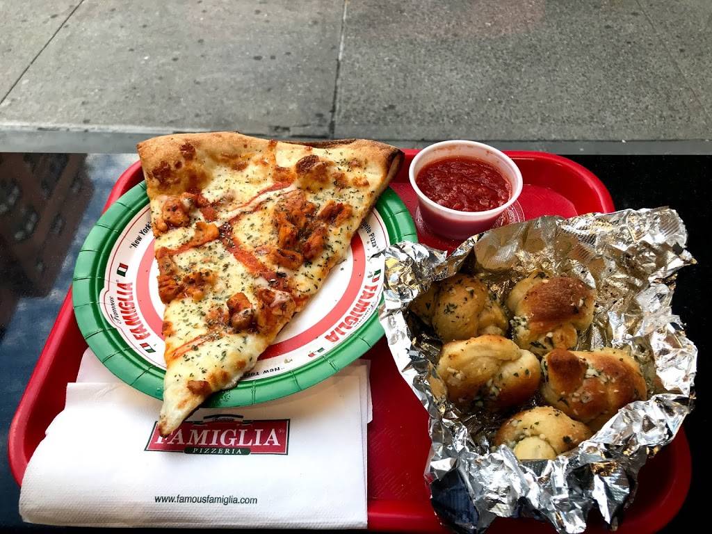 Famous Famiglia | restaurant | 1248 Lexington Ave #2012, New York, NY 10028, USA | 2127377777 OR +1 212-737-7777