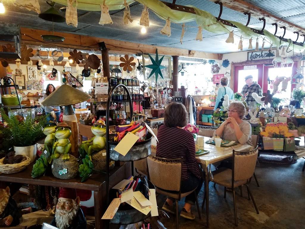 Barn Happy | restaurant | 11310 University Ave #9120, Cedar Falls, IA 50613, USA | 3192660888 OR +1 319-266-0888