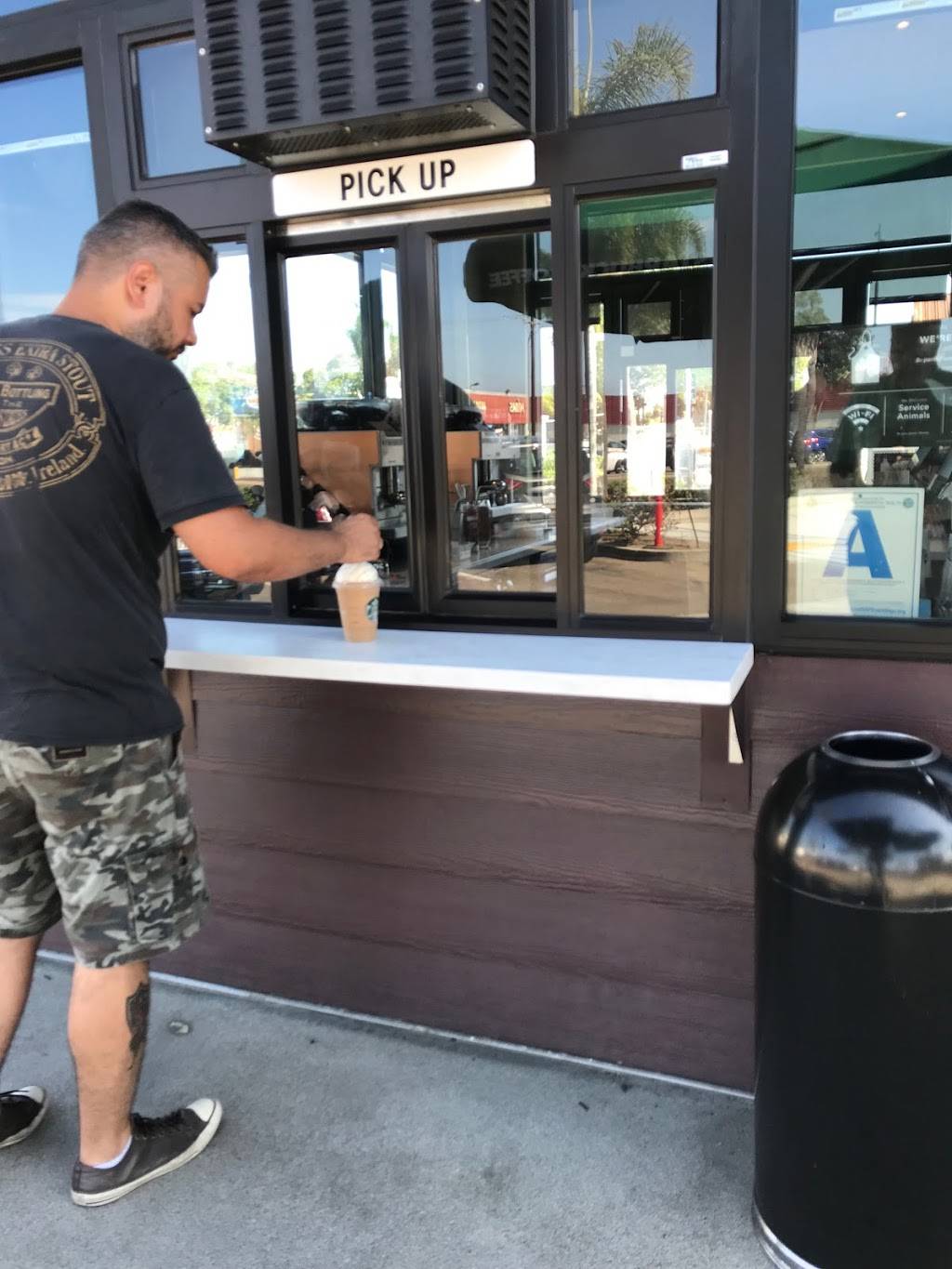 Starbucks | cafe | 3111 Hancock St, San Diego, CA 92110, USA | 6198067016 OR +1 619-806-7016