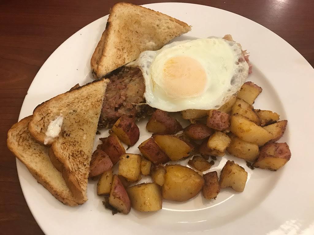 Family Fare Restaurant | restaurant | 474 Lowell St #11, Peabody, MA 01960, USA | 9785369049 OR +1 978-536-9049