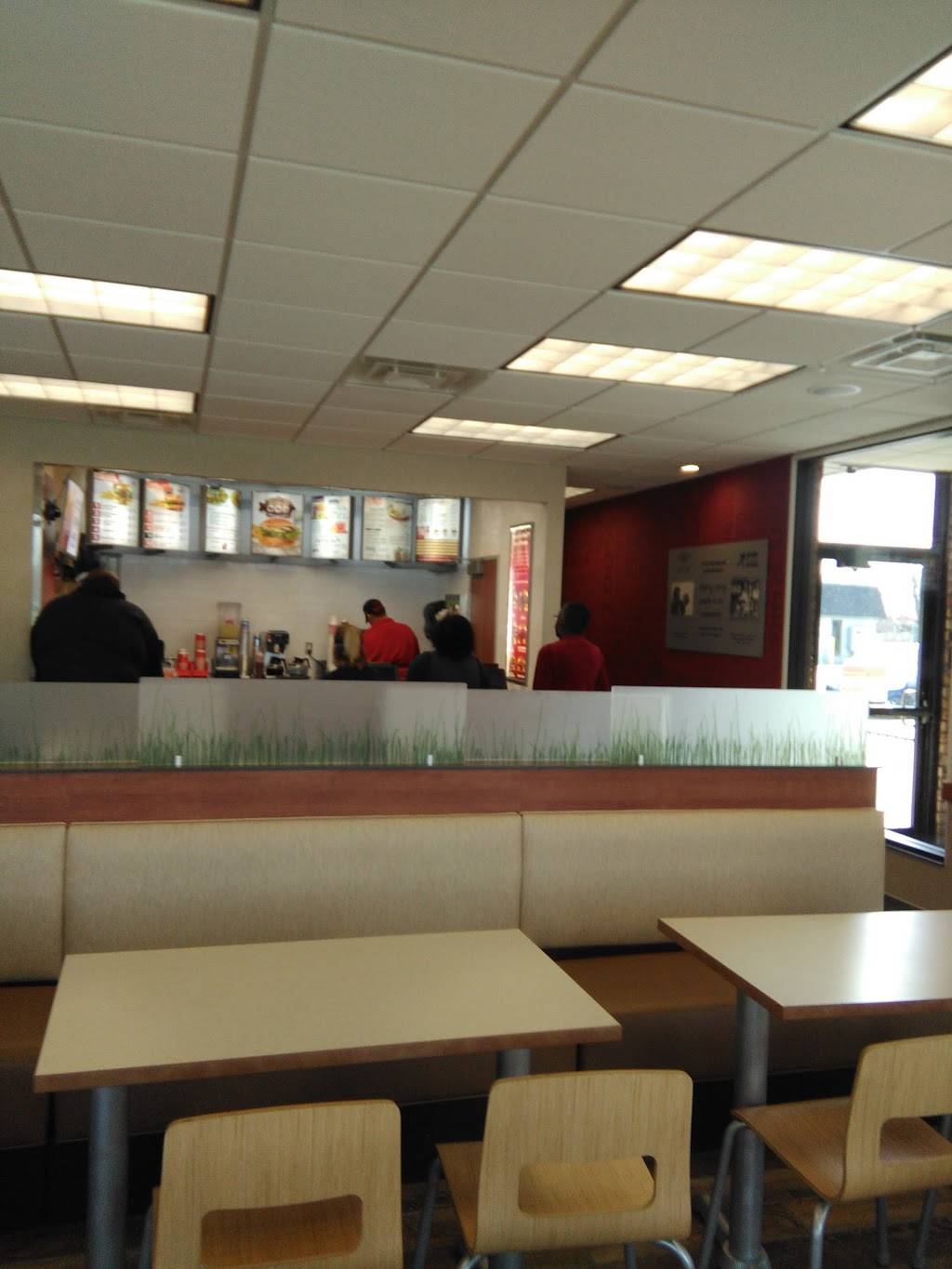 Wendys | restaurant | 5509 N Keystone Ave, Indianapolis, IN 46220, USA | 3172575787 OR +1 317-257-5787