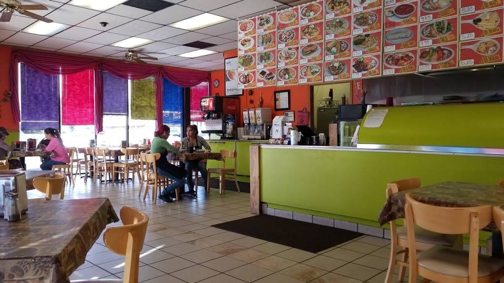 Tlaquepaque | restaurant | 911 N Murray Blvd, Colorado Springs, CO 80915, USA | 7195974727 OR +1 719-597-4727