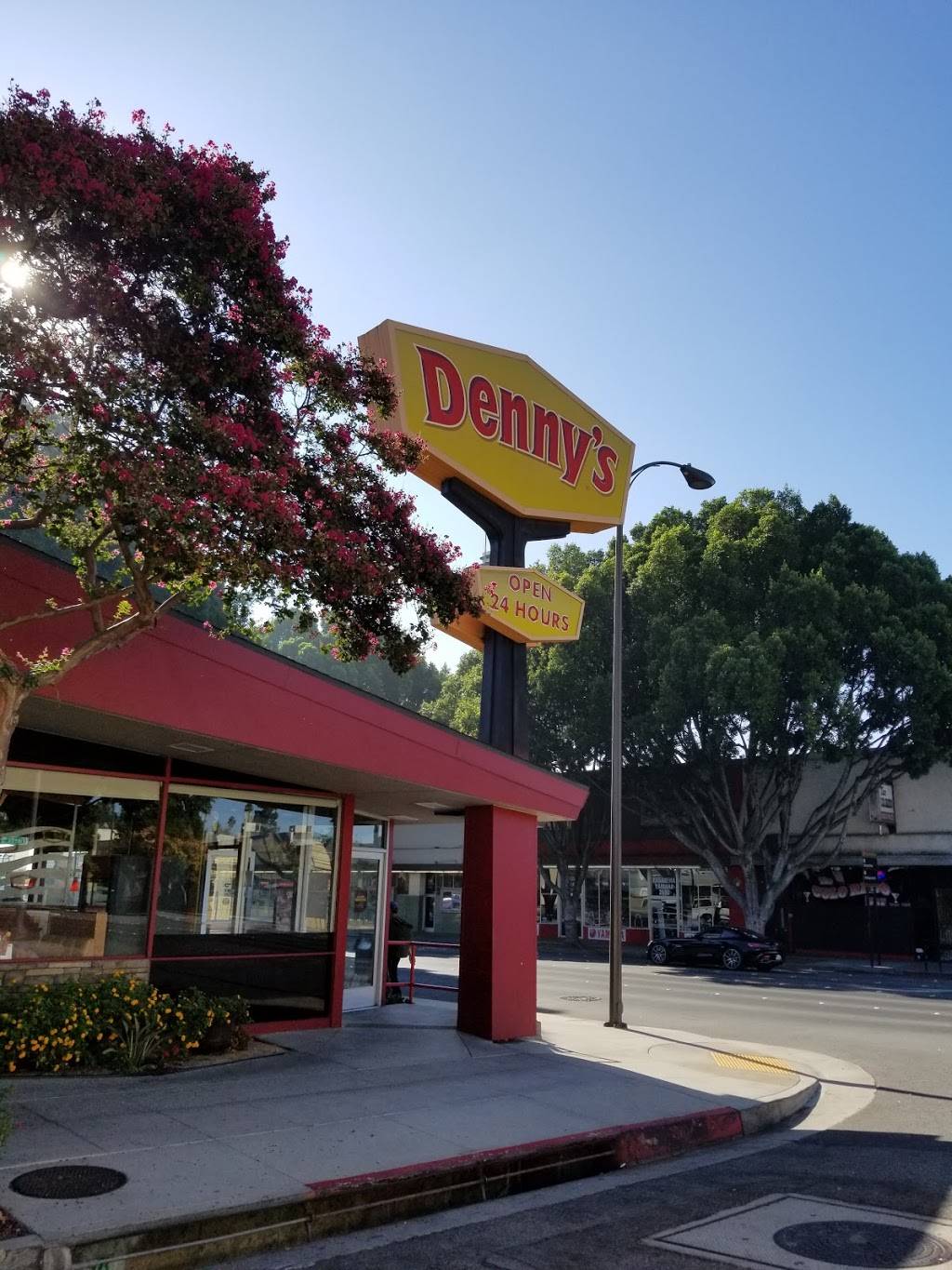 Dennys | restaurant | 2627 E Colorado Blvd, Pasadena, CA 91107, USA | 6267950192 OR +1 626-795-0192