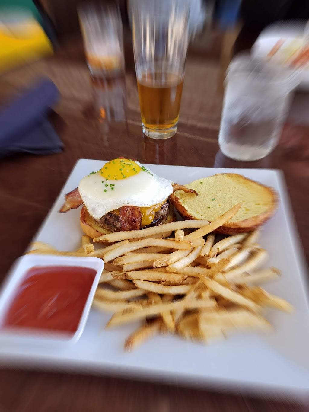 Stellas | restaurant | 401 Main Ave, De Pere, WI 54115, USA | 9203364100 OR +1 920-336-4100