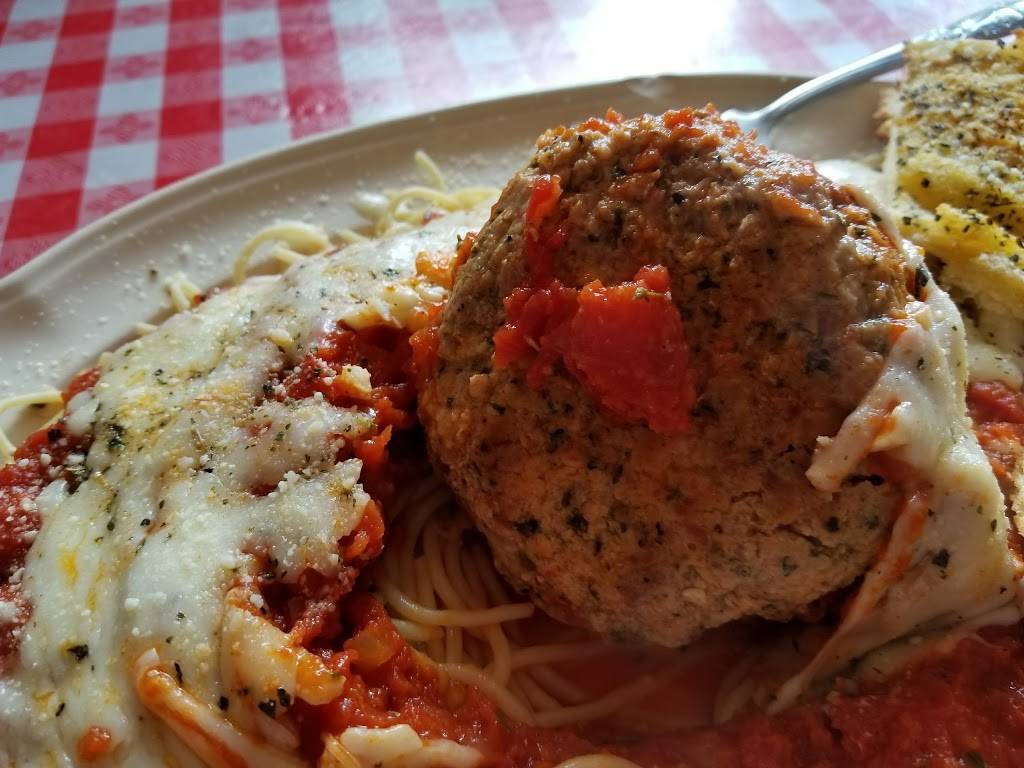 Tony Maronnis | restaurant | N63W23951 Main St, Sussex, WI 53089, USA | 2628208669 OR +1 262-820-8669