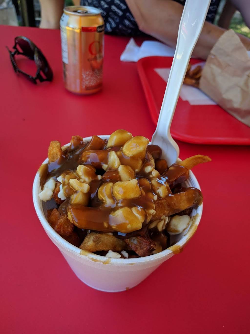 Patati Patata | restaurant | 2021-2035 Route du Carrefour, Val-des-Monts, QC J8N 7T6, Canada | 8194317646 OR +1 819-431-7646