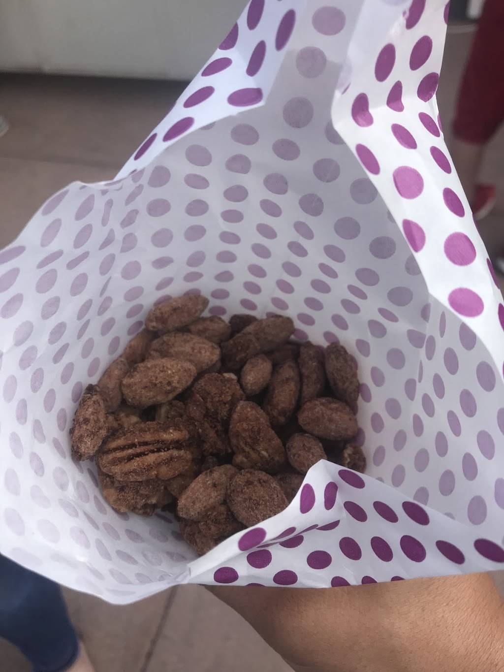 Totally Nuts & Company | restaurant | 919 Manitou Ave, Manitou Springs, CO 80829, USA | 7193069035 OR +1 719-306-9035