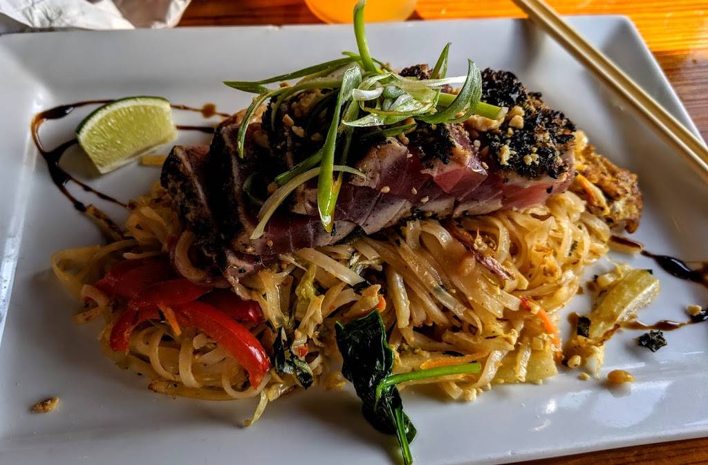 Lobster Trap Restaurant | restaurant | 290 Shore Rd, Bourne, MA 02532, USA | 5087597600 OR +1 508-759-7600