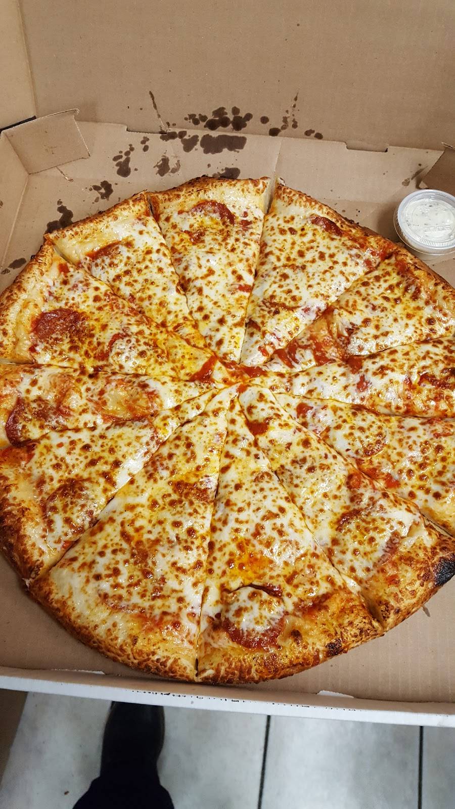 Lazio Pizza & Wings | restaurant | 1022 Barton St E, Hamilton, ON L8L 3E1, Canada | 9055478787 OR +1 905-547-8787