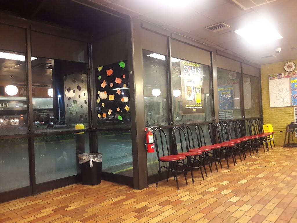 Waffle House | meal takeaway | 4690 Seven Dwarfs Ln, Kissimmee, FL 34746, USA | 4073962241 OR +1 407-396-2241