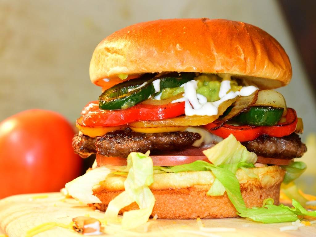 Twisted burger Barrington | restaurant | 228 W Northwest Hwy, Barrington, IL 60010, USA | 2243853112 OR +1 224-385-3112