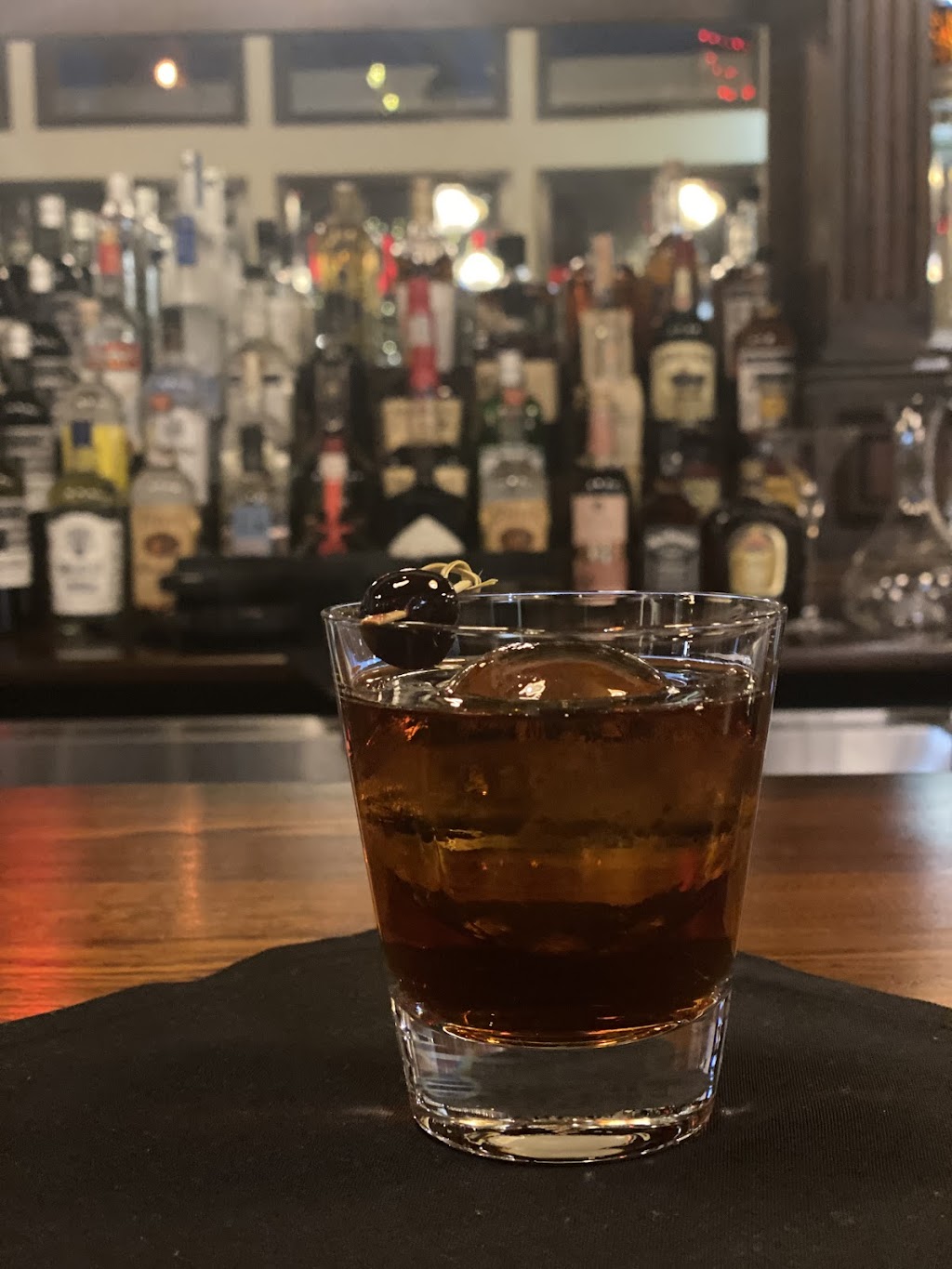 Law’s chophouse | restaurant | 14694 Orchard Pkwy, Westminster, CO 80023, USA | 7206693773 OR +1 720-669-3773