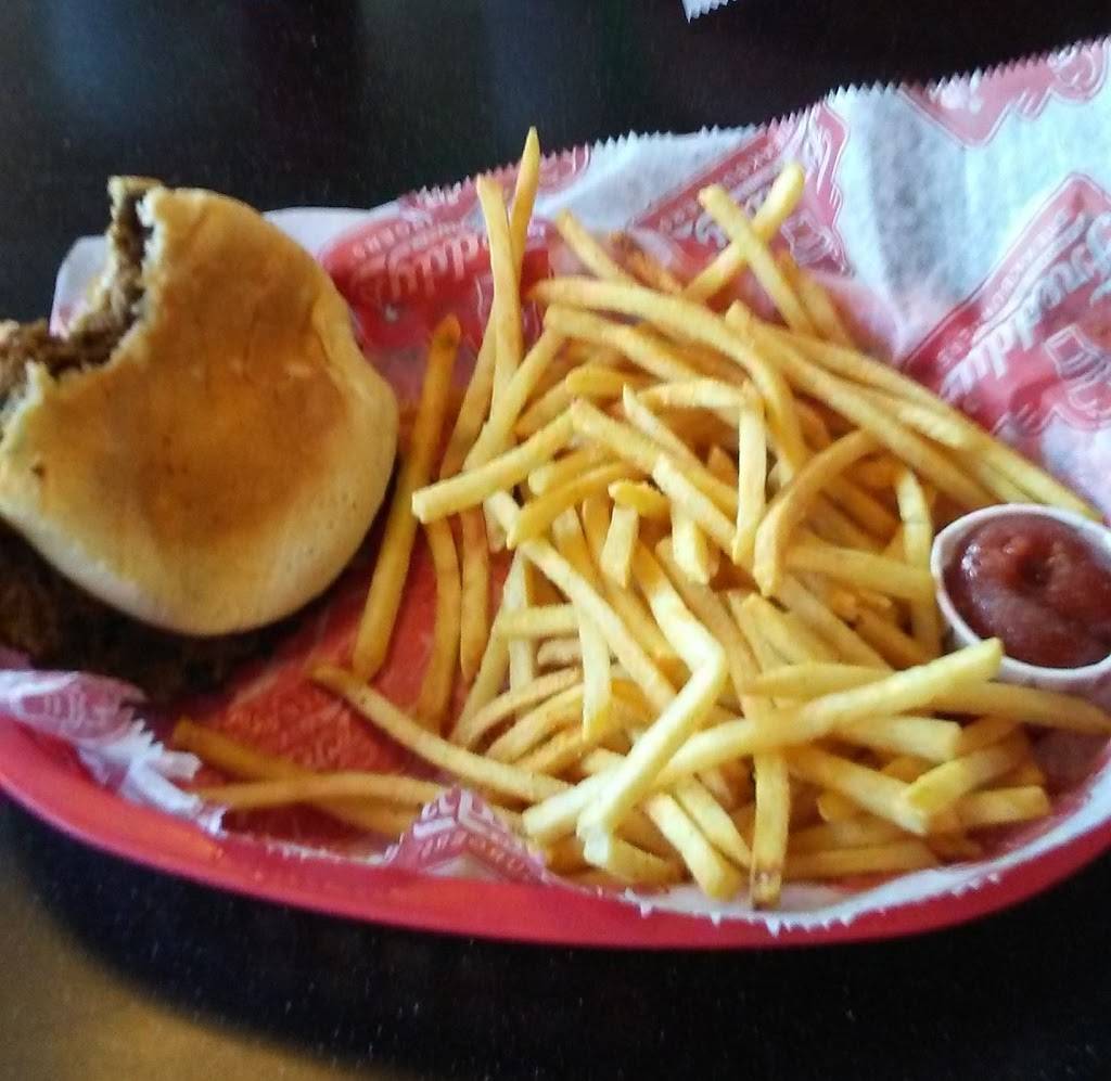 Freddys Frozen Custard & Steakburgers | restaurant | 401 Holiday Dr, Ardmore, OK 73401, USA | 5803197689 OR +1 580-319-7689