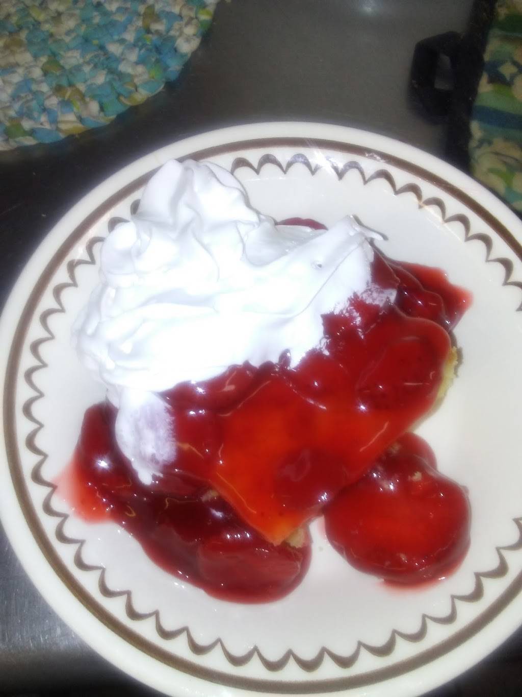 Zollies Restaurant | restaurant | 1100 N York St, Muskogee, OK 74403, USA | 9186834690 OR +1 918-683-4690