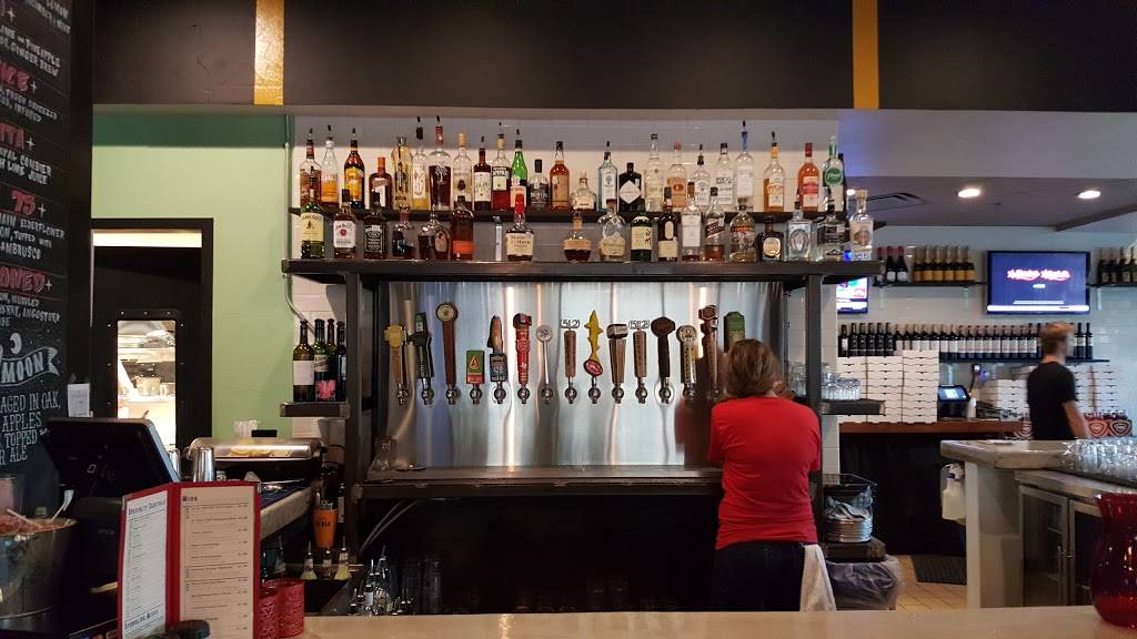 Via 313 Pizza | restaurant | 3016 Guadalupe St #100, Austin, TX 78705, USA | 5123586193 OR +1 512-358-6193