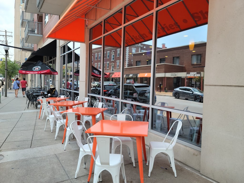 ChicknCone | meal takeaway | 15 N Euclid Ave, St. Louis, MO 63108, USA | 3144491075 OR +1 314-449-1075