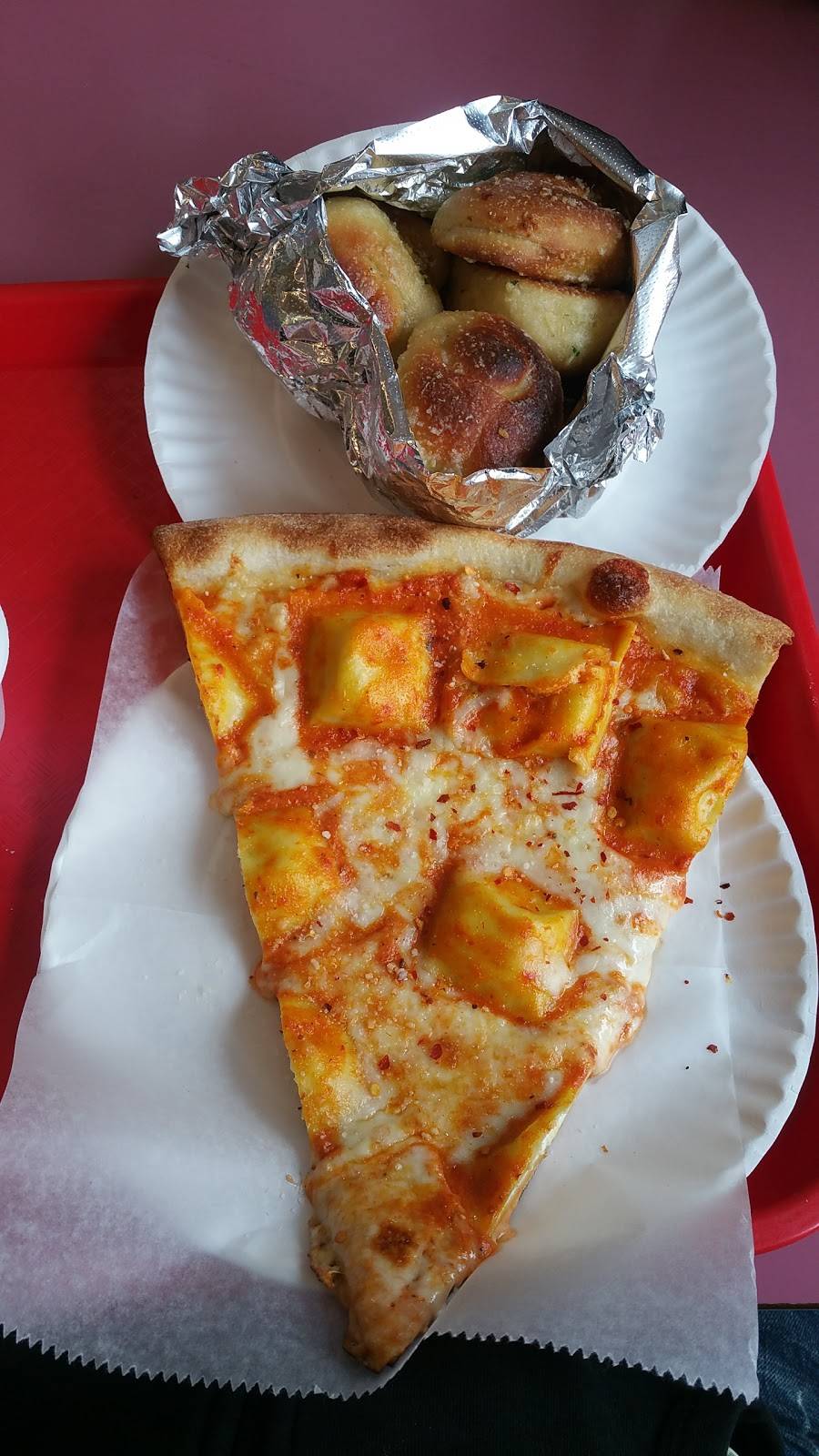 Rosas Pizza | restaurant | 5526 69th St, Maspeth, NY 11378, USA | 7184465910 OR +1 718-446-5910