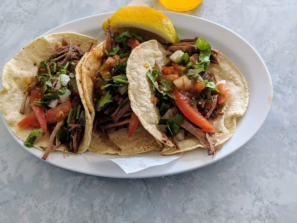 Taqueria Las Fuentes | restaurant | 331 El Camino Real, Greenfield, CA 93927, USA | 8316745509 OR +1 831-674-5509