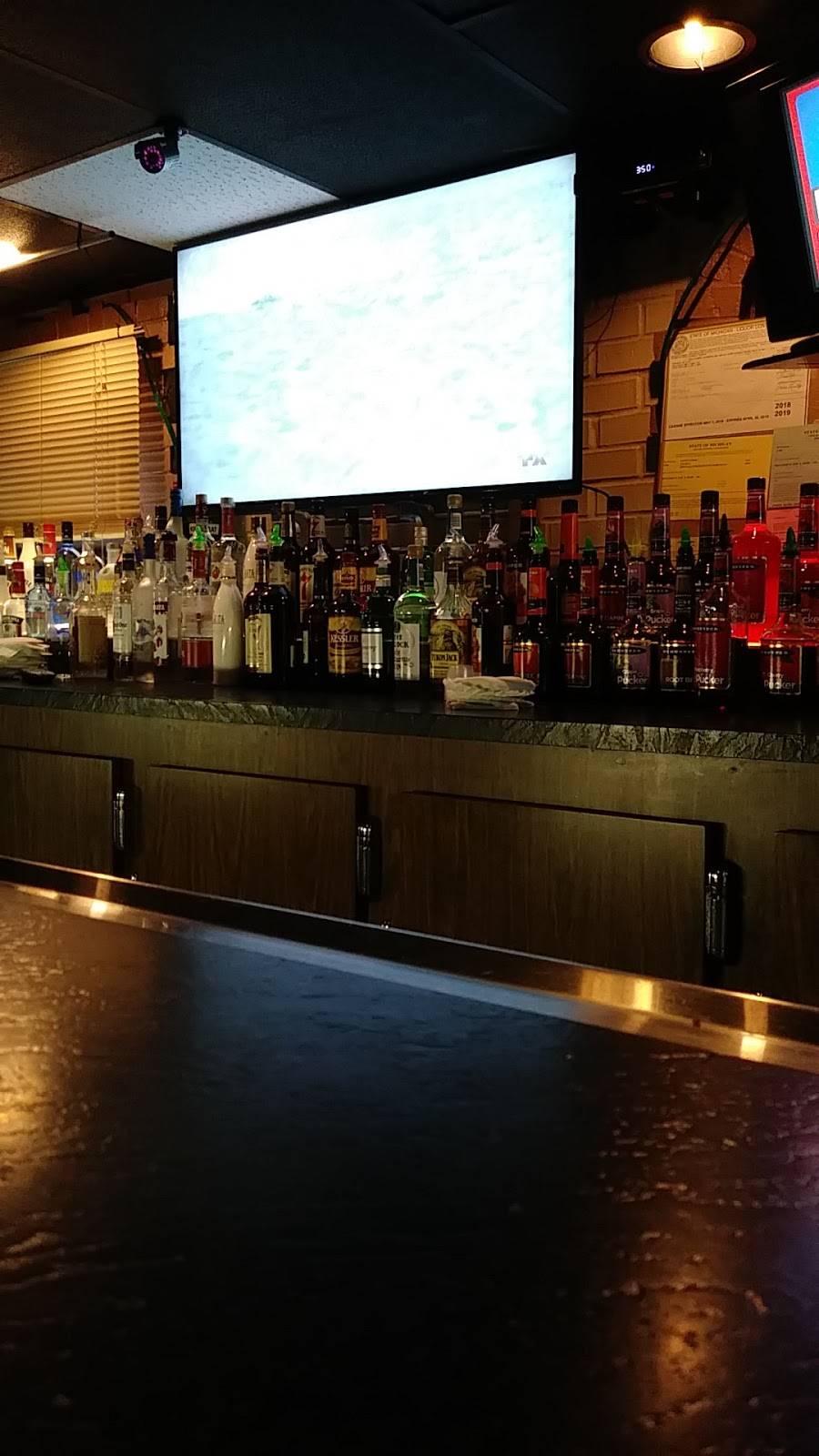 Mulligans Pub & Grub | restaurant | 27406 Eight Mile Rd, Farmington Hills, MI 48336, USA | 2484710777 OR +1 248-471-0777