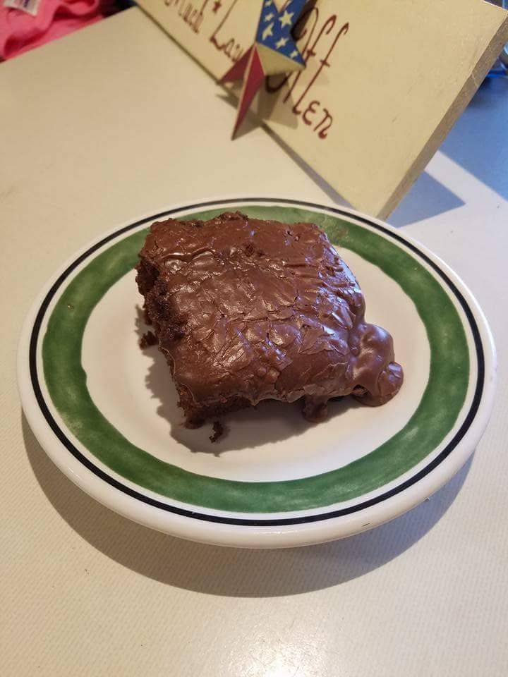 Red Star Grille | restaurant | 2365 Annadell Rd, Pioneer, TN 37847, USA | 4236637827 OR +1 423-663-7827