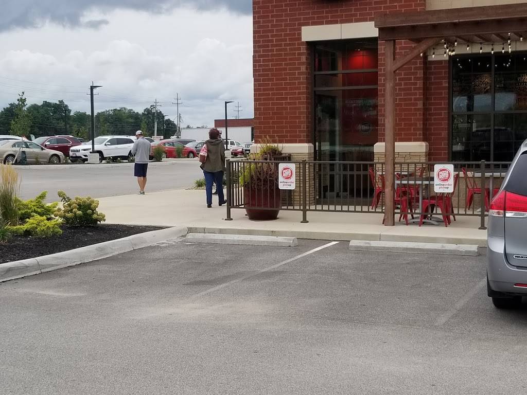 Pizza Roto | restaurant | 7685 Crile Rd, Painesville, OH 44077, USA | 4407548731 OR +1 440-754-8731