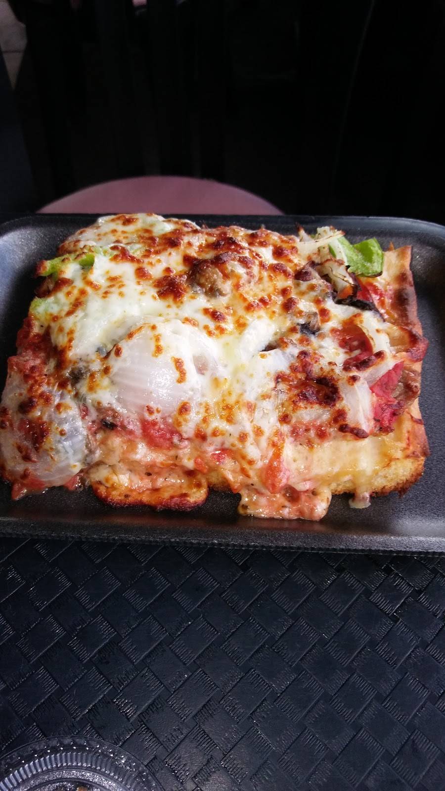 Garcias Pizza In A Pan | meal delivery | 313 N Mattis Ave, Champaign, IL 61821, USA | 2173591212 OR +1 217-359-1212