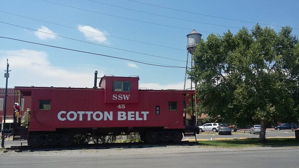 Depot Bar-B-Q | restaurant | 111 S Lincoln St, East Prairie, MO 63845, USA | 5736493656 OR +1 573-649-3656