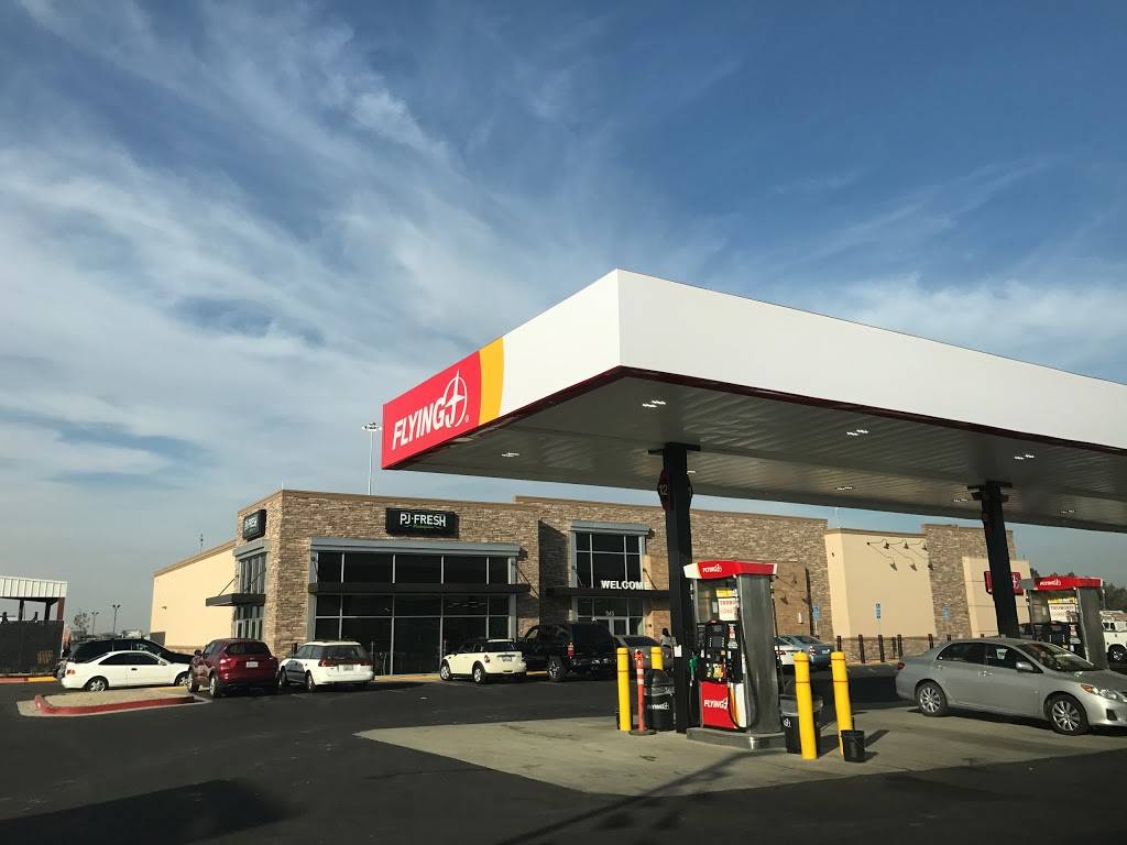 Flying J Travel Center | restaurant | 345 Roth Rd, Lathrop, CA 95330, USA | 2099821460 OR +1 209-982-1460