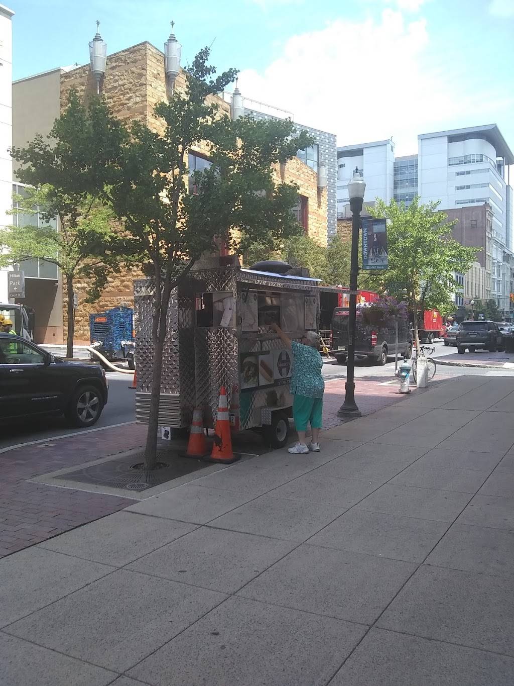 Marsicos Italian Food Cart | restaurant | 201 Market St, Harrisburg, PA 17101, USA | 7173953781 OR +1 717-395-3781