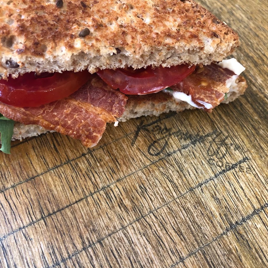 Ragamuffins Coffee | bakery | 9 W Main St, Alexandria, OH 43001, USA | 7409246037 OR +1 740-924-6037