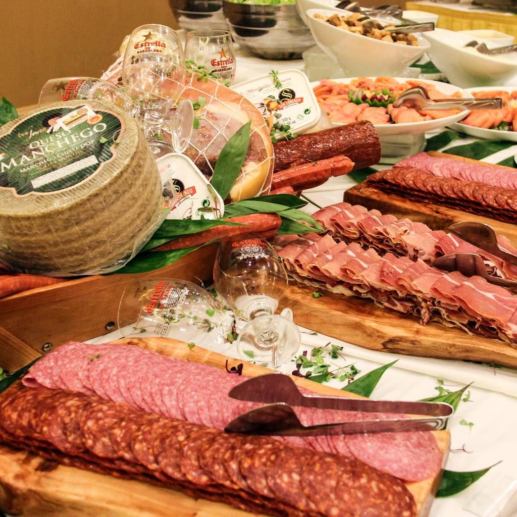 Miccosukee Golf & Country Club | restaurant | 6401 Kendale Lakes Dr, Miami, FL 33183, USA | 3053823930 OR +1 305-382-3930