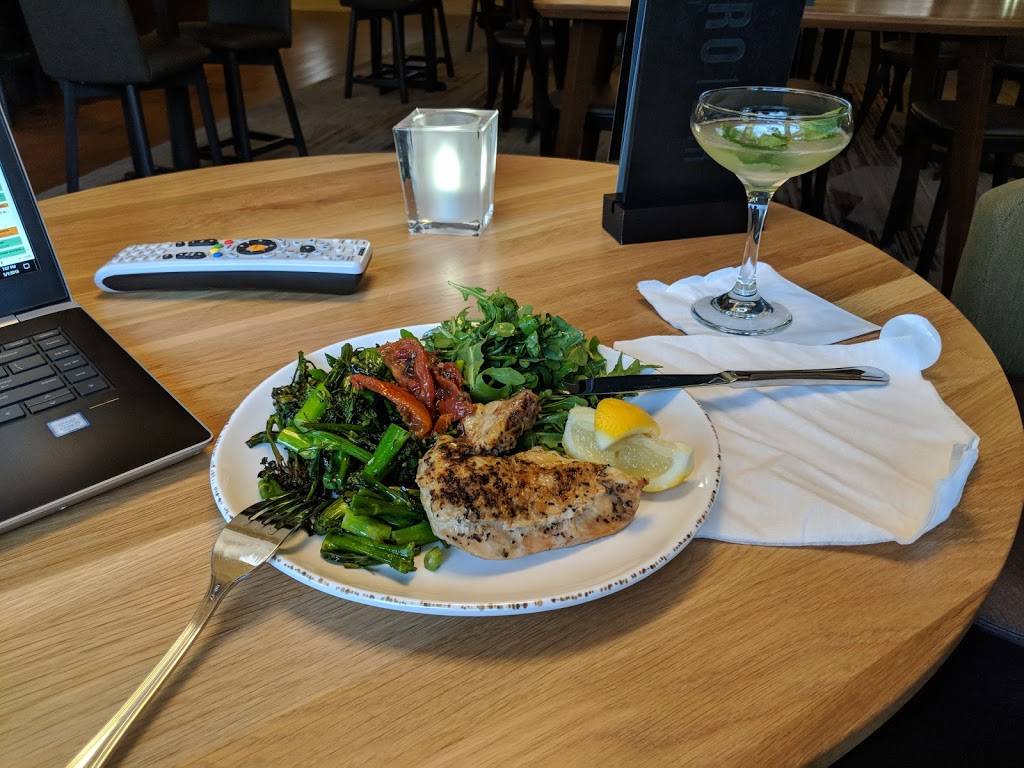 The Bistro – Eat. Drink. Connect.® | restaurant | 475 White Plains Rd, Tarrytown, NY 10591, USA | 9146311122 OR +1 914-631-1122