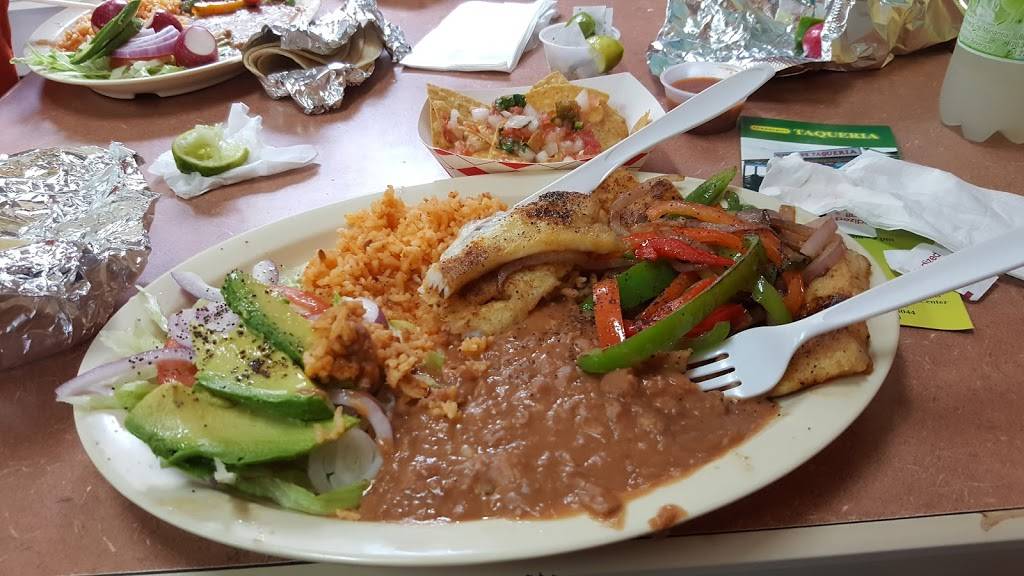 Guerreros Taqueria | restaurant | 164 Reina Del Mar Ave, Pacifica, CA 94044, USA | 6503552833 OR +1 650-355-2833