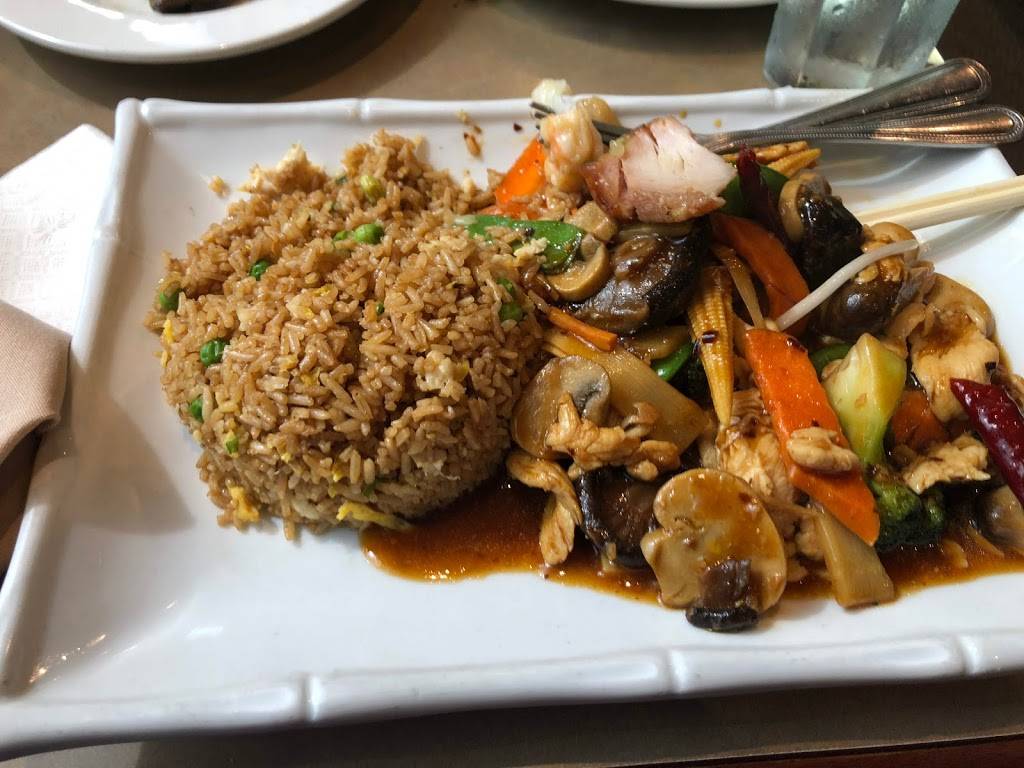 Kim Son Restaurant | restaurant | 12750 Southwest Fwy, Stafford, TX 77477, USA | 2812423500 OR +1 281-242-3500