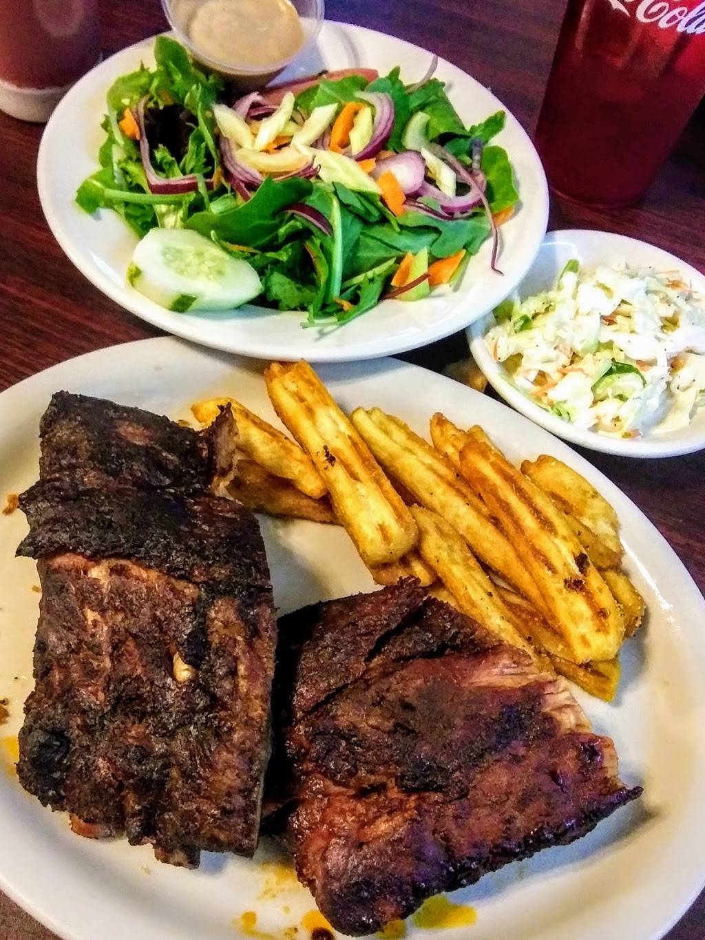 The Pesky Pelican Brew Pub | restaurant | 923 72nd St N, St. Petersburg, FL 33710, USA | 7273029600 OR +1 727-302-9600