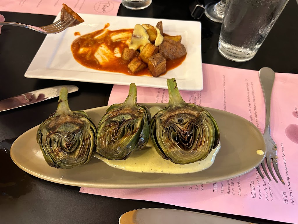 Triana | restaurant | 111 Carlisle Blvd NE, Albuquerque, NM 87106, USA | 5055036202 OR +1 505-503-6202