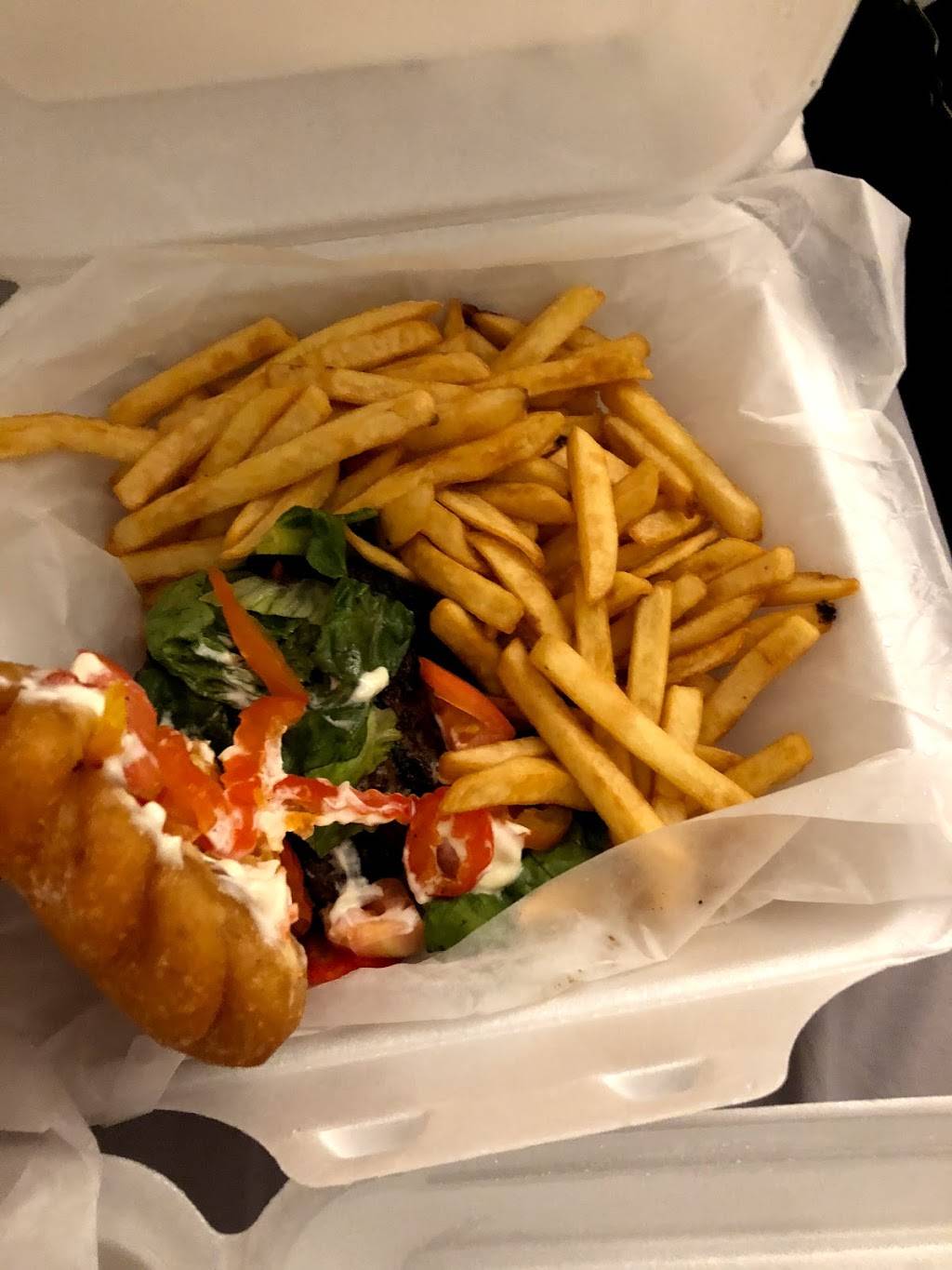 Jackpot Restaurants | restaurant | 202-16 Mallard Rd, North York, ON M3B 3N1, Canada | 4169013880 OR +1 416-901-3880