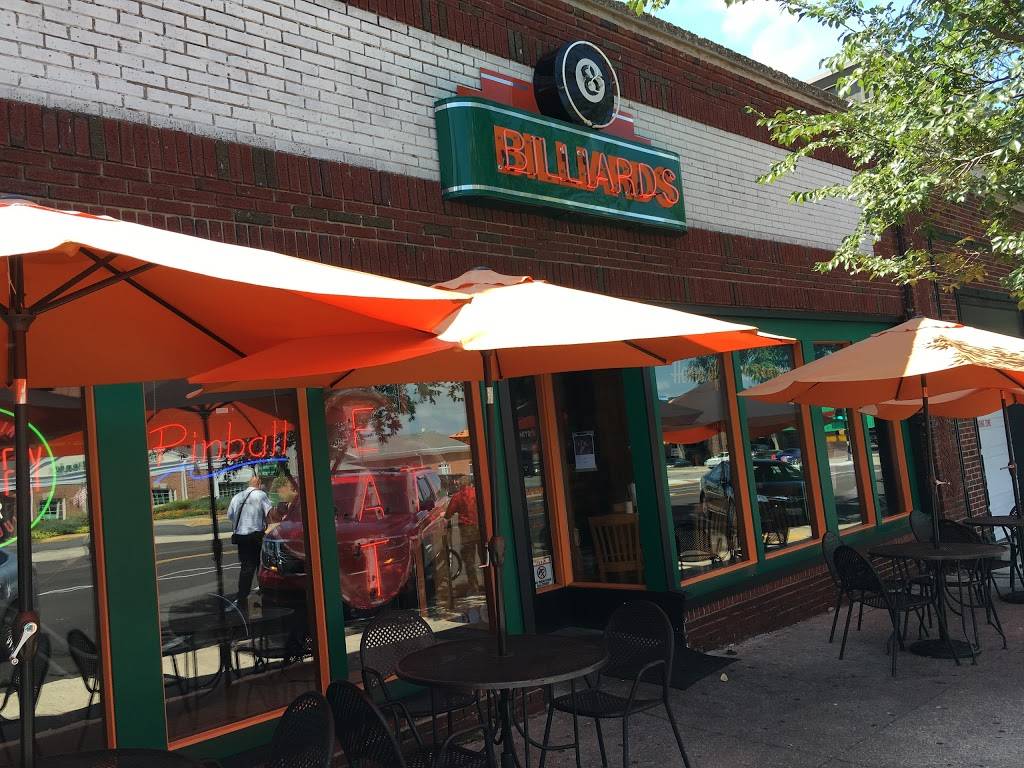 Billiards on Broadway | restaurant | 514 E Broadway, Columbia, MO 65201, USA | 5734490116 OR +1 573-449-0116