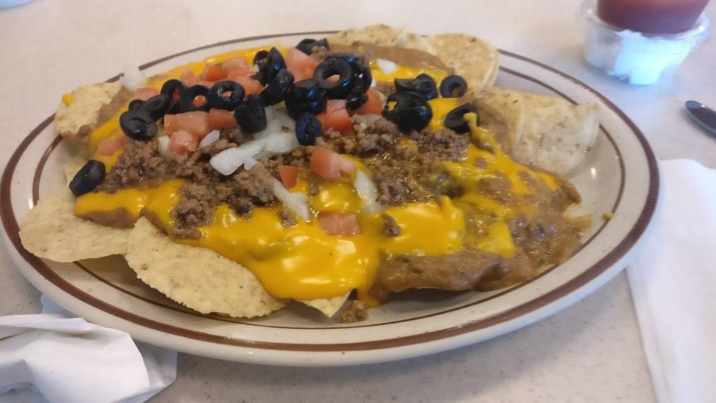 Leos Coney Island | restaurant | 6535 Telegraph Rd, Bloomfield Hills, MI 48302, USA | 2486468568 OR +1 248-646-8568