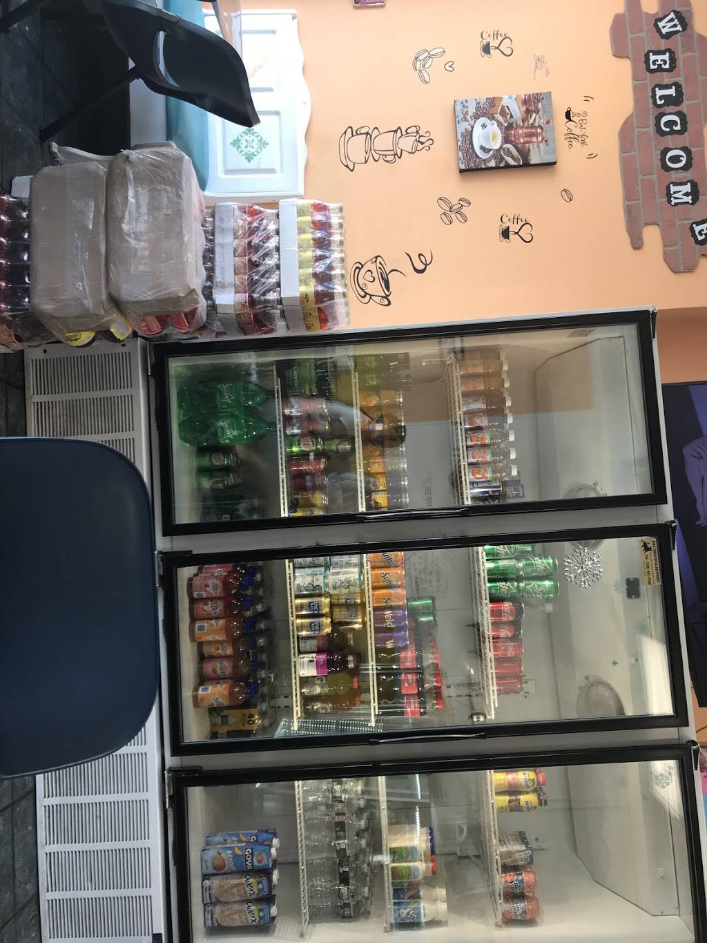 Deisys Cafe Bakery "El empanadazo" | restaurant | 104 Elmora Ave, Elizabeth, NJ 07202, USA | 9083535408 OR +1 908-353-5408