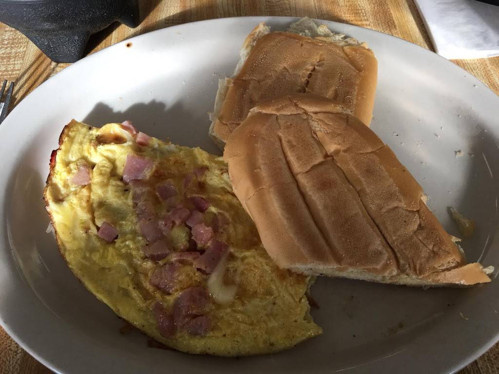 Mamas Latin Cafe | cafe | 1015 FL-84, Fort Lauderdale, FL 33315, USA | 9547699993 OR +1 954-769-9993