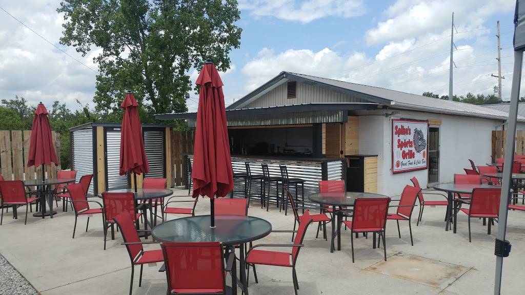 Spikes Sports Grille | restaurant | 4568 Peavine Rd, Crossville, TN 38571, USA | 9312022989 OR +1 931-202-2989
