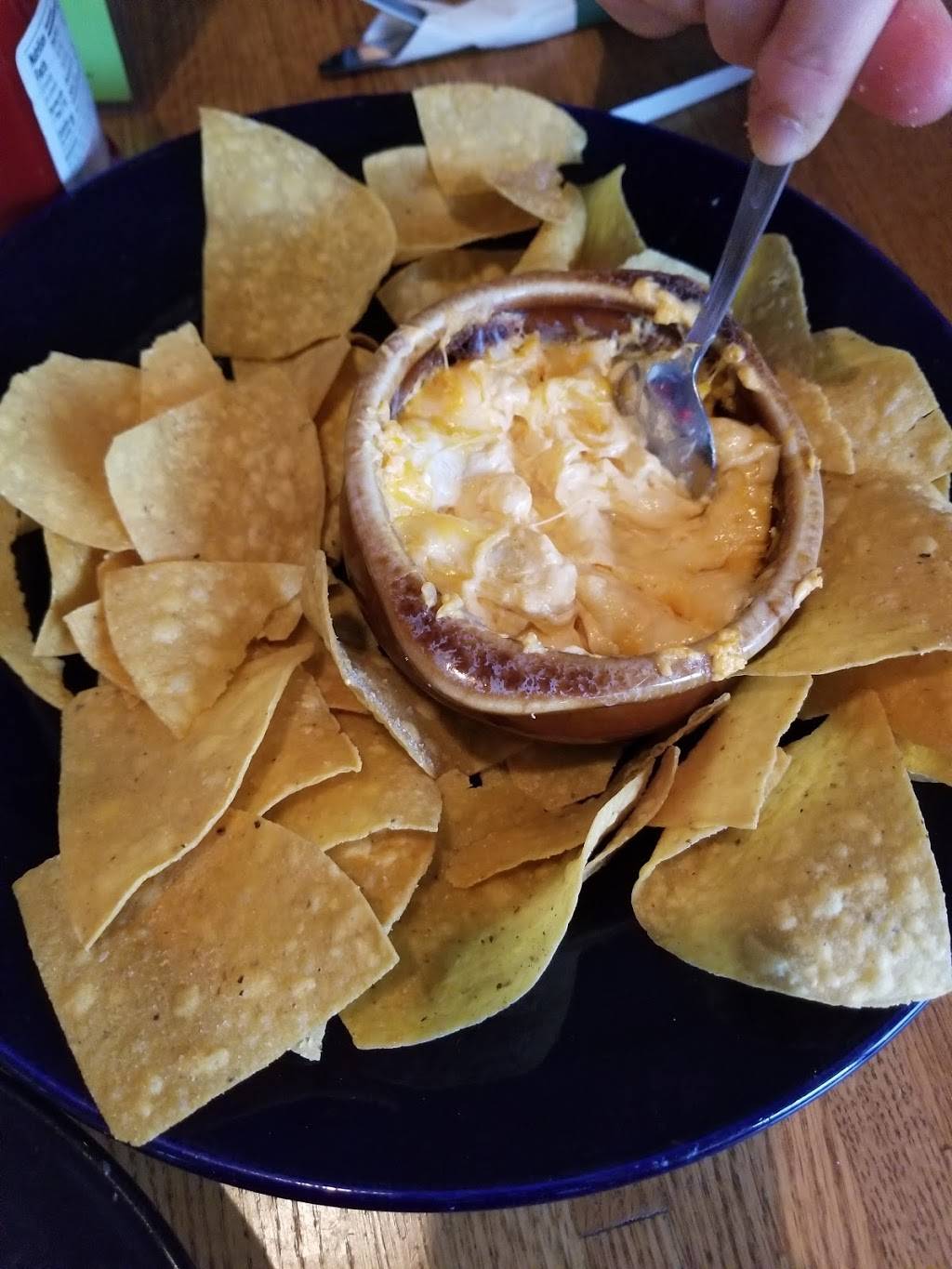 Cleats Chardon | restaurant | 602 South St, Chardon, OH 44024, USA | 4402858222 OR +1 440-285-8222