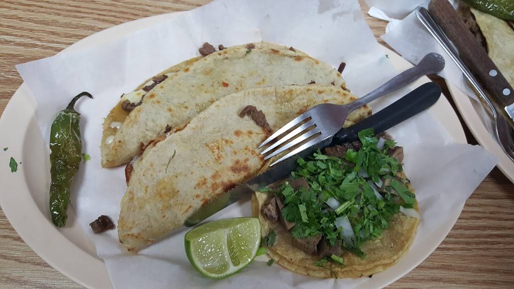 Monicas Mexican Restaurant | restaurant | 839 S Lake St, Mundelein, IL 60060, USA | 8475660033 OR +1 847-566-0033