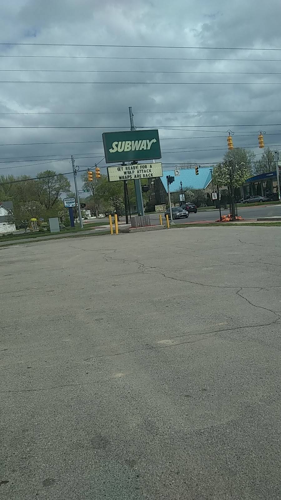 Subway | restaurant | 102 W Washington Ave, St. Louis, MI 48880, USA | 9896813434 OR +1 989-681-3434