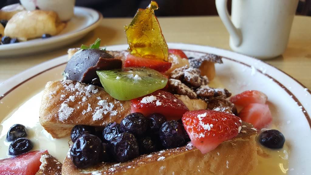 Modern Diner | restaurant | 364 East Ave, Pawtucket, RI 02860, USA | 4017268390 OR +1 401-726-8390